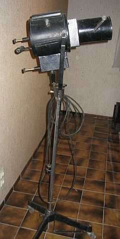 antiker Scheinwerfer